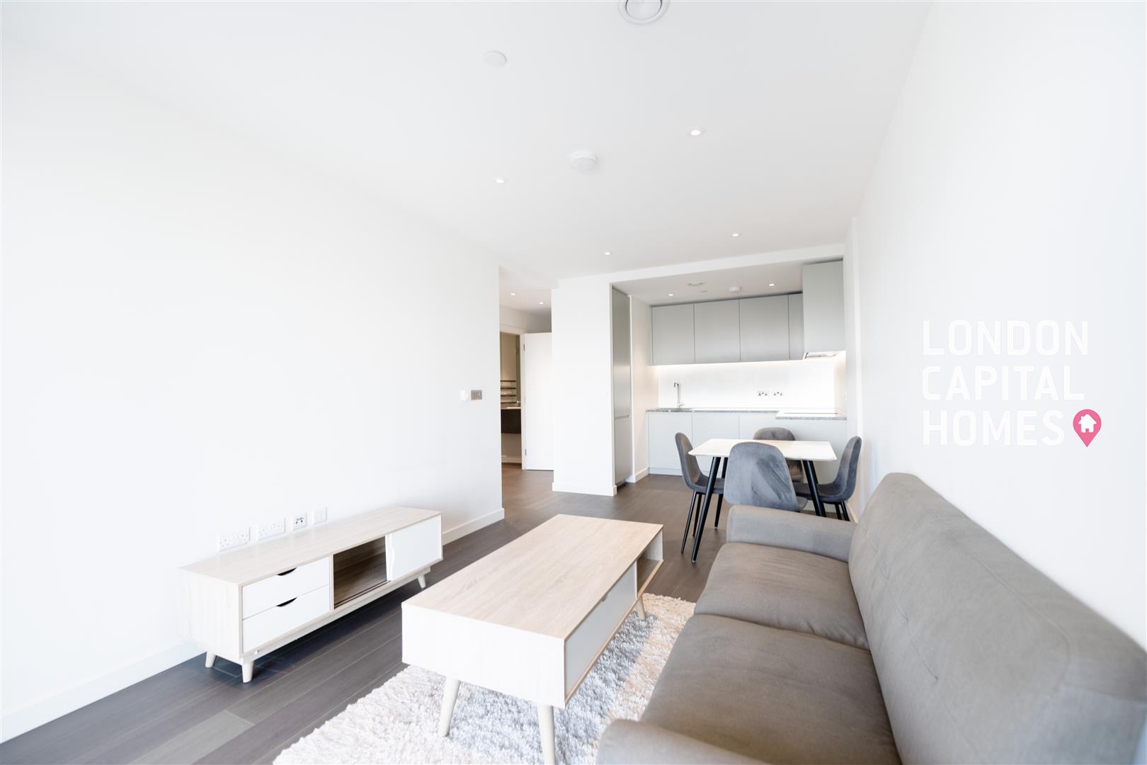 1 bed property in 10 Cutter Lane, LONDON